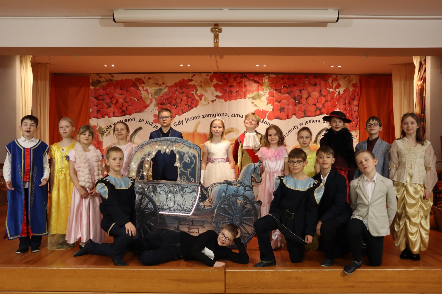 Przedstawienie KOPCIUSZEK